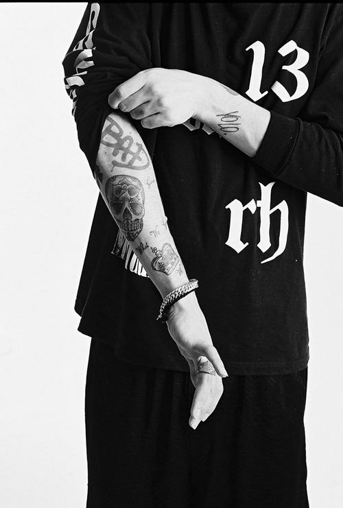 cleanandsupreme:  Don’t just reblog, Follow for more Clean posts! http://cleanandsupreme.tumblr.com/