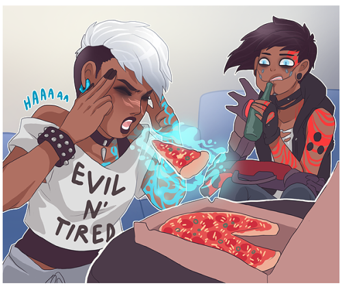mmthemayoarts: Pizza time. I’m drawing so much dumb stuff with them, I’m starting to wor