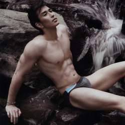 auberonbc:  For more Gorgeous Asian Men visit:http://auberonbc.tumblr.com/archive