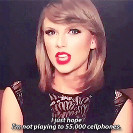 roundeachtime:Taylor before the first show of the 1989 World Tour
