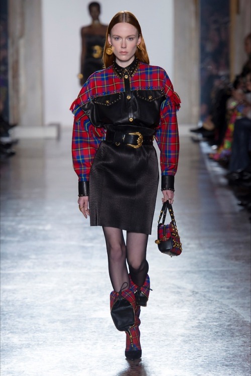 Versace F/W 18/19