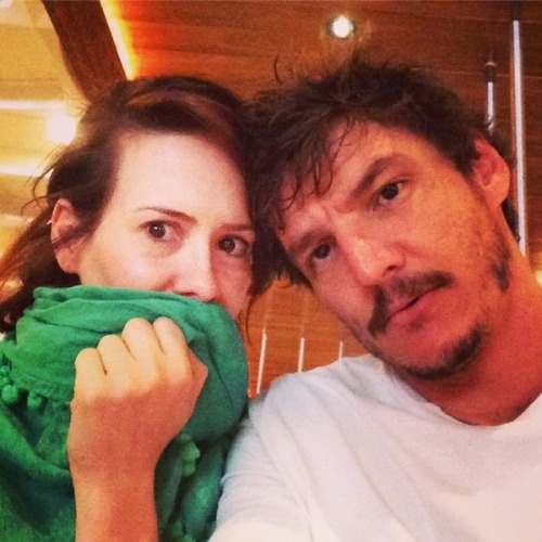 desroix:bussykween:Pedro Pascal is gay and Sarah Paulson is a lesbian, what kind of a friendship material   OMG, I love this so much.