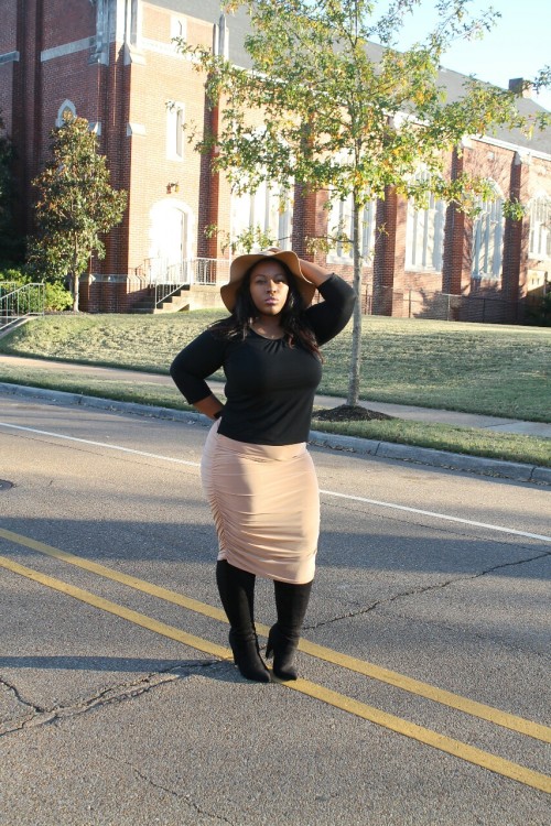 iam-stacy:  Fall/holiday outfit ideas! 🍁🍂🍃  Www.curvybliss.blogspot.com Www.instagram.com/thecurvybliss   For outfit dets!! ☝☝☝ 