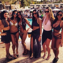 meanwhileinvegas:#wetrepublic #bachelorina2015 by nikicesta http://ift.tt/1AEeFQl