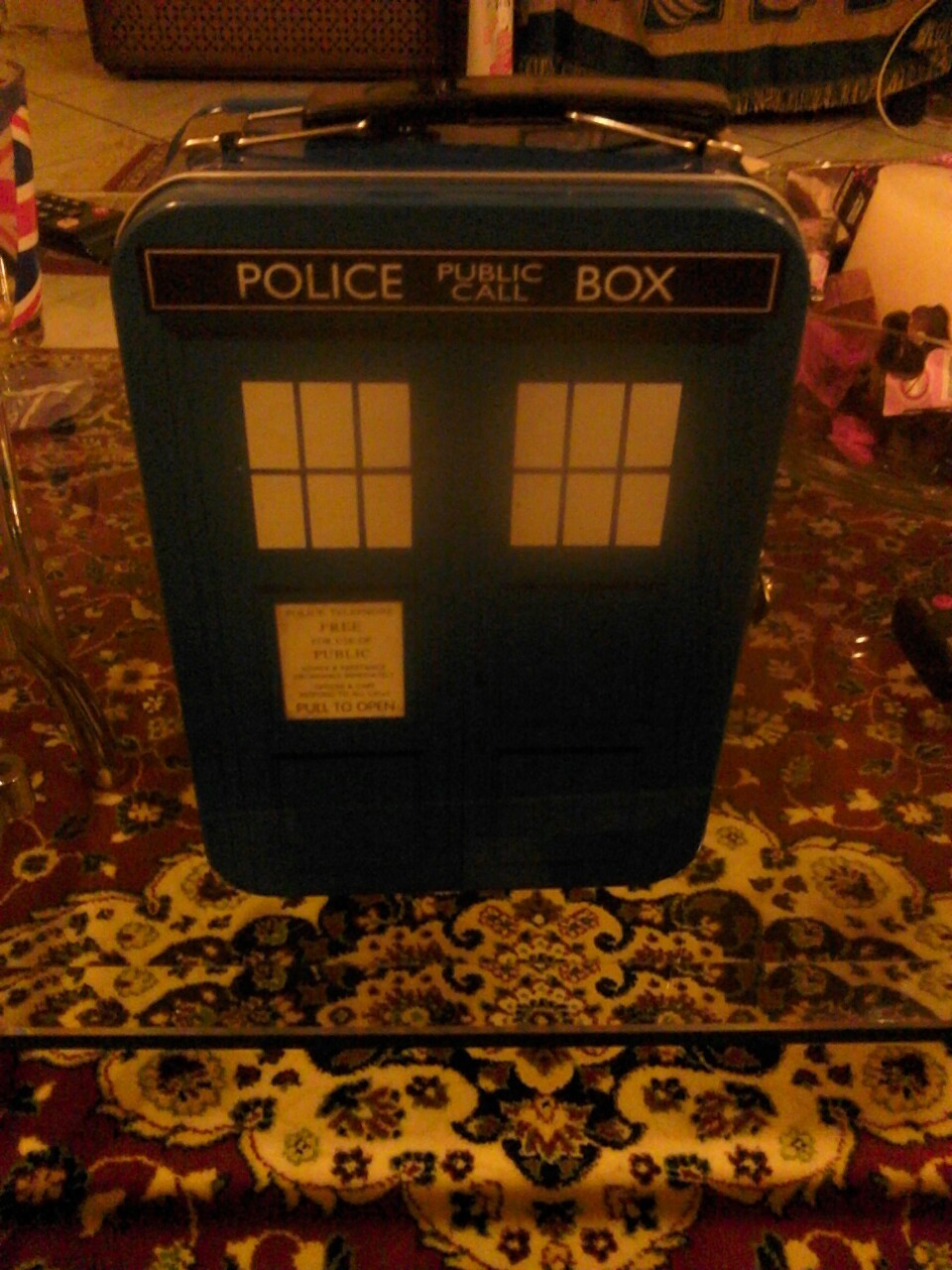 littleangrykitten:  So my brother came back from London today and this is what he