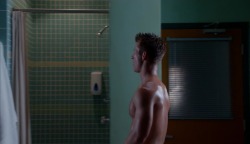 auscap:  Glen Powell - Scream Queens