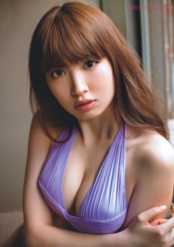 normalerotic:  小嶋陽菜  Haruna Kojima