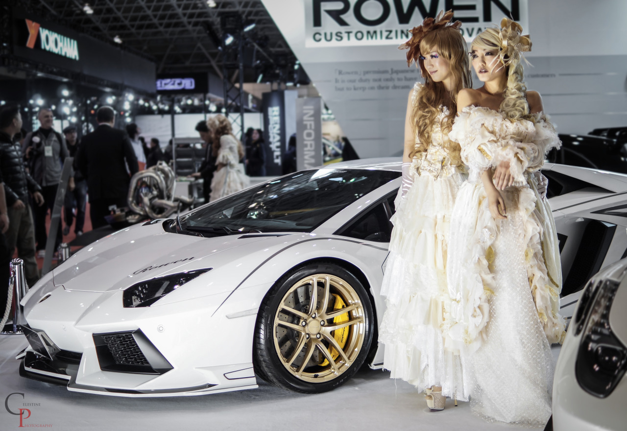 celestinephotography:  Pretty In White~