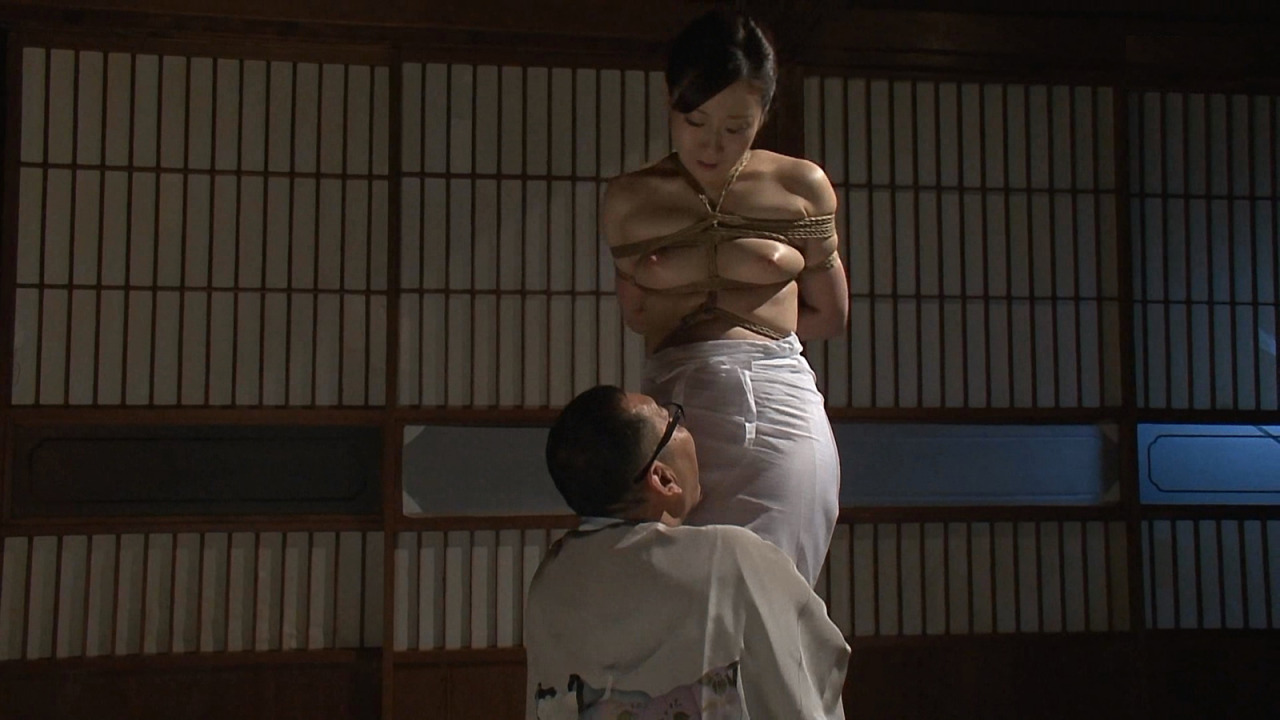 massivewastelandkitty:  Yuu KawakamiAkira NakaHana to Ookami “Flower and Wolf”sspd0118