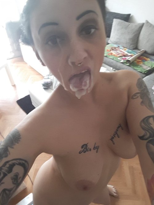 swaggtown862:  Goth milf loves playing with cum