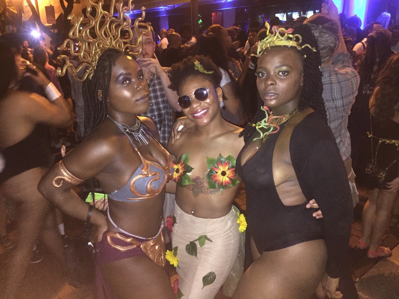 atasteoflee:  I just want to share my bad ass black beautiful friends with y'all