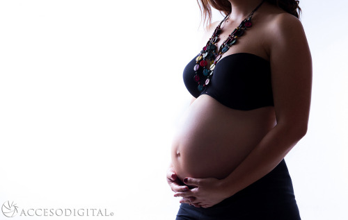 @enceinte_nu enceintenue.tumblr.com #enceinte #pregnant