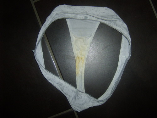 sexycaitlingirl: I love wearing a white thong, you see my stain so nicely. Sexy submission number 41