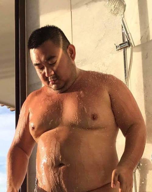 debuzukidebu1971: tiggerfuckpooh: bath house chub もろタイプ朝まで掘られたい