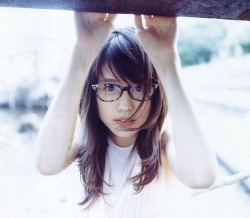 Glasses-Girl:  有村架純