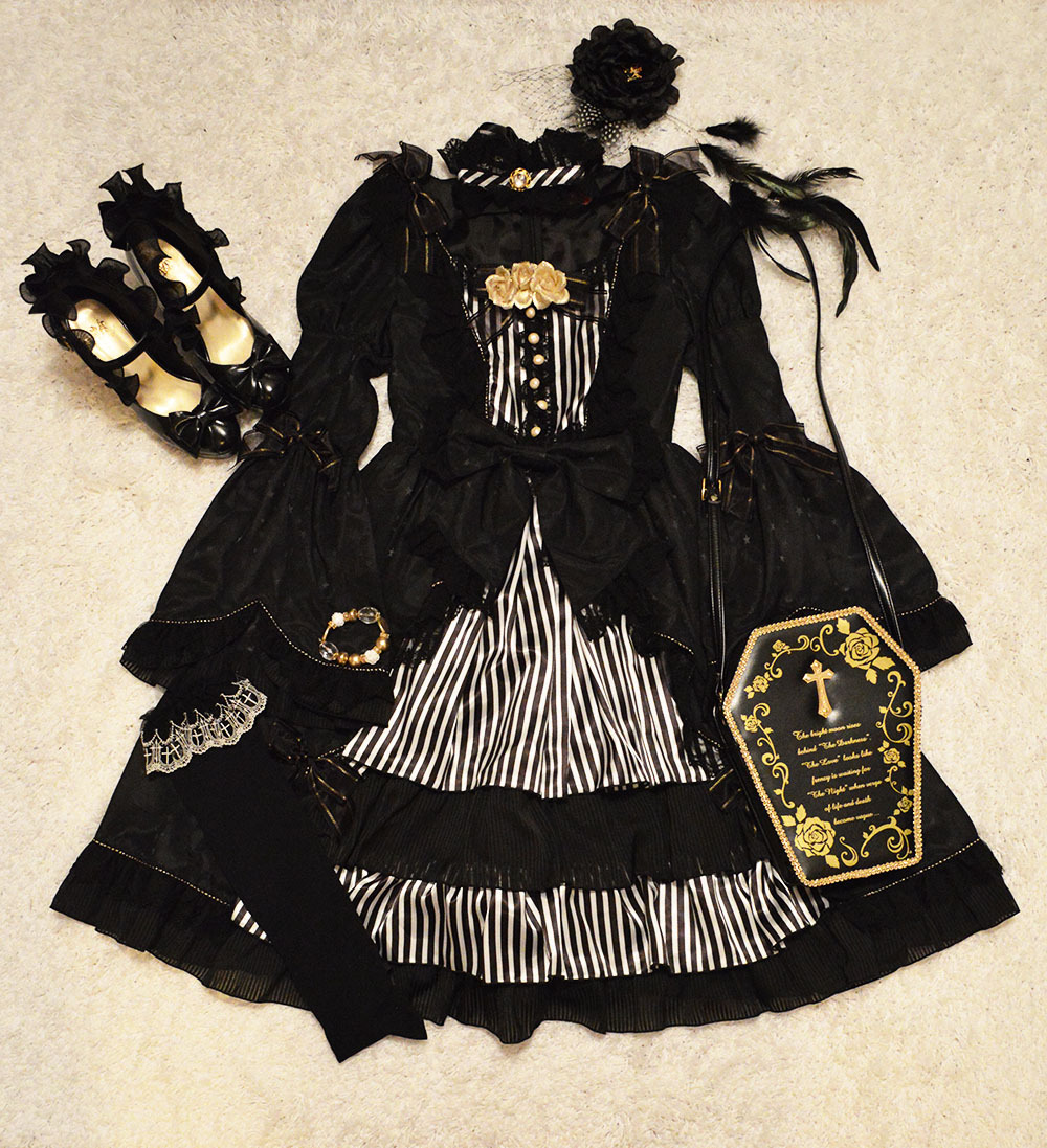 ohmyyesgothiclolita:  opheliadewallonie:  Already planning coords for Halloween.