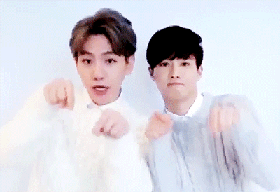 ethereal-baek:  puppy baek and junmen’s cute way of saying “여기” (right