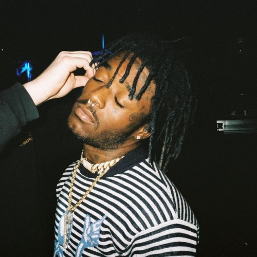 @liluzivert before getting on stage ~ PARIS2017