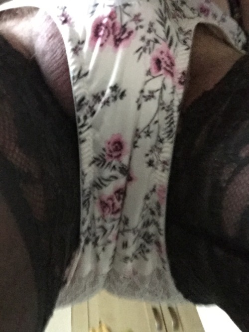 likeknickers:  My panties and stockings for today wearing under my Boy clothes hope someone sees my pantie lines