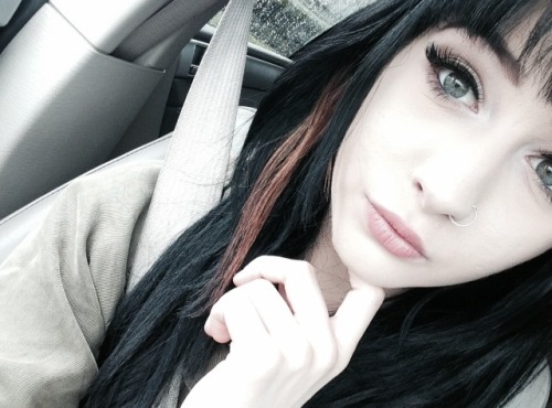 oceansandalleys:  Jk here’s one more  HAIR.  <3