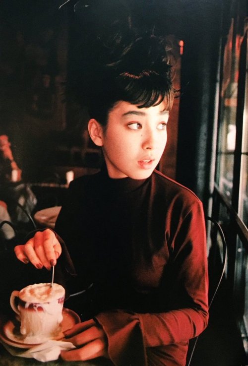 1990年。。宮沢りえ(17歳） in New York