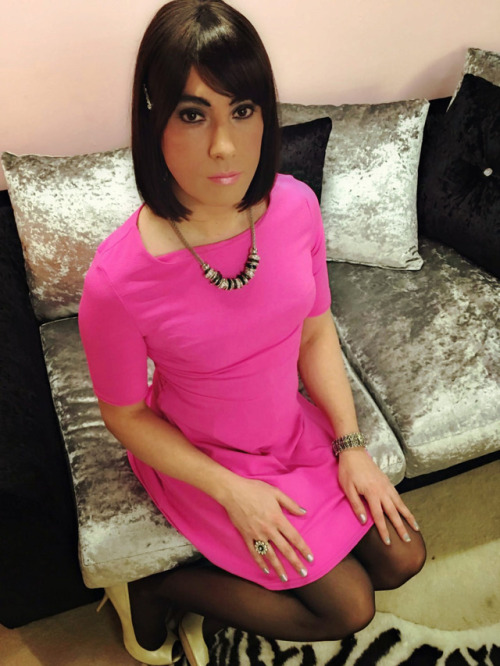 I am left breathless by the many and varied beautiful looks of Jenny… She seems to morph into