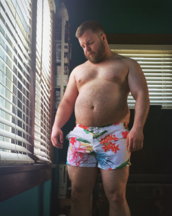 cubby26:  filmben:I ordered these adorable swimming trunks, but apparently XXL isn’t large enough or I can’t wear anything that isn’t made of stretchy material anymore 😩 Oops and hello btw and thank you!!! Said it in my head and didn’t type