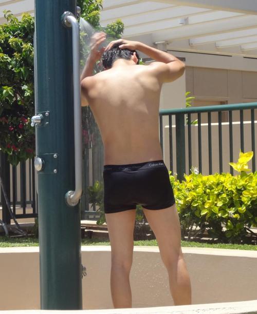 back side shower Please follow these blogs! - candid♂male | cutguys♂only | athletes♂jocks | swimmers