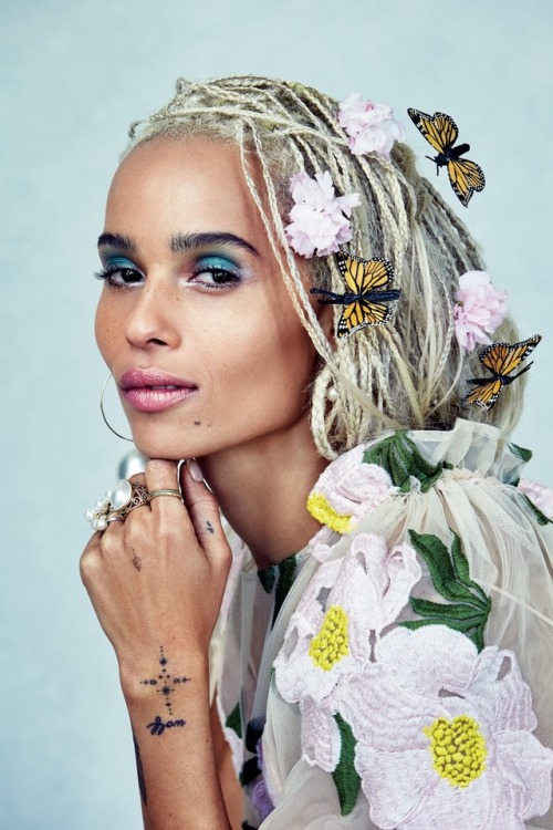 visualjunkee: ZOË - model: Zoe Kravitz - photography: Patrick Demarchelier - styling: Beth Fenton - hair: Nikki Nelms - makeup: Tom Pecheux - manicure: Rieko Okusa - set design: Josephine Shokrian - Allure June 2017 featured: (1st look) Simone Rocha