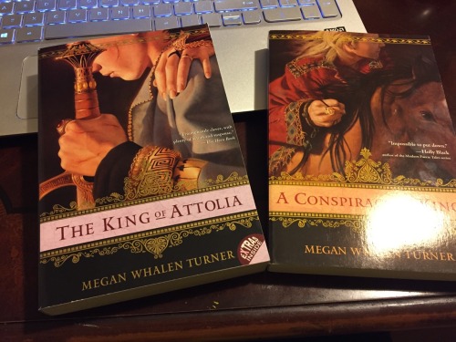 whatshouldwecallhomer:albaoaurora:look at what showed up unexpectedly todayIf you haven’t read