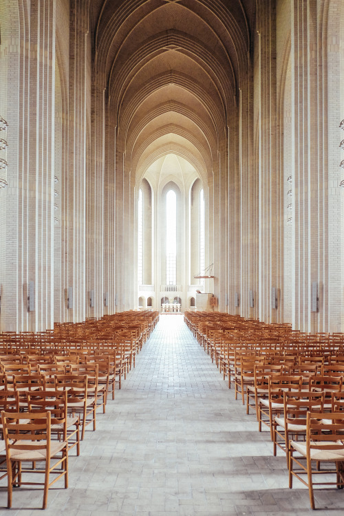 grundtvigs kirke, copenhagen.