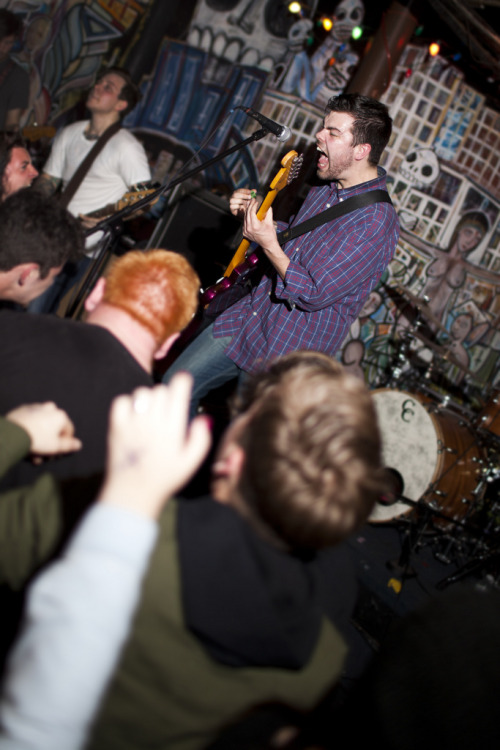 toxicremedy:  Balance and Composure (by CameronNunez)