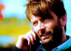 jynandor:alec hardy + smile