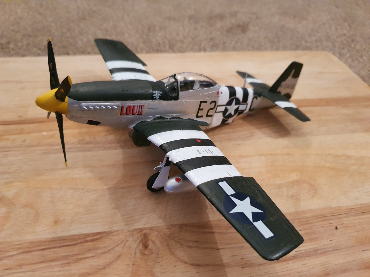 History, aviation and scale models. — P-51D 5-NA 'Lou IV' 361st 