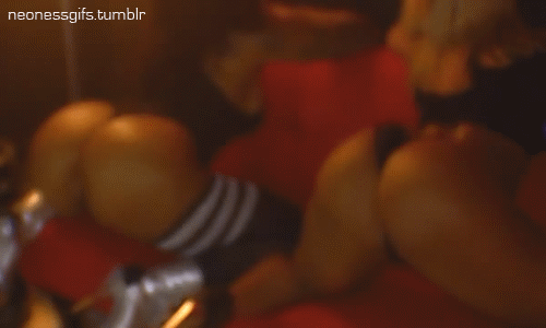 neonessgifs:  Khristine Monroe & Dani Denier 