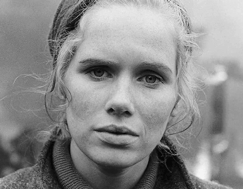 jeannemoreau:— List of my favourite actresses [5/?] LIV ULLMANN (December 16, 1938) “One of the thin