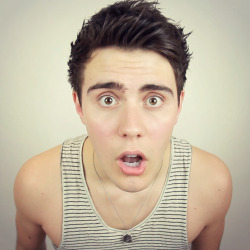 pointlessblogtv:  New display picture 