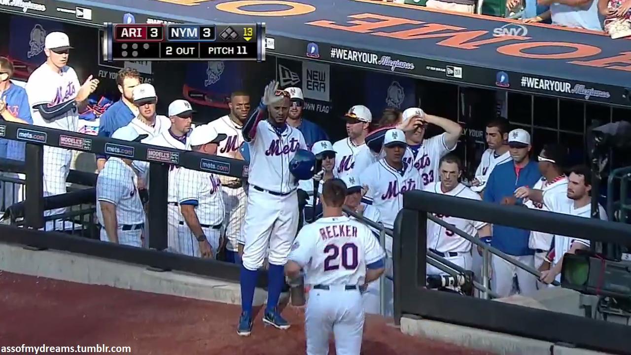 assofmydreams:   Anthony Recker’s teammates get so excited when he hits a home