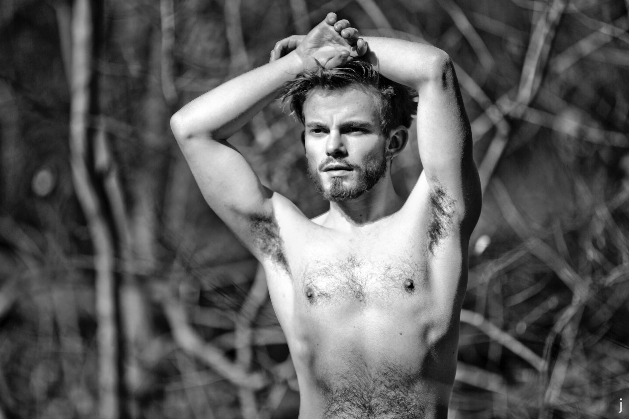 ianjacobportfolio:  Ian Jacob by Josh  Fuzzy belly:)