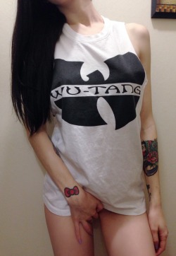 gypsyrose27:  enviez:  bet my right arm she