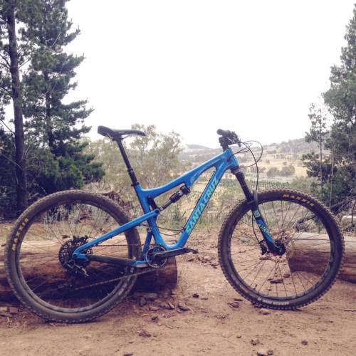 australianmountainbikemag: Meet our long term tester blue! A Santa Cruz 5010 c complete ready for tr