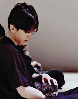 Baekhyun Playing With A Puppy Requested By @babyueare