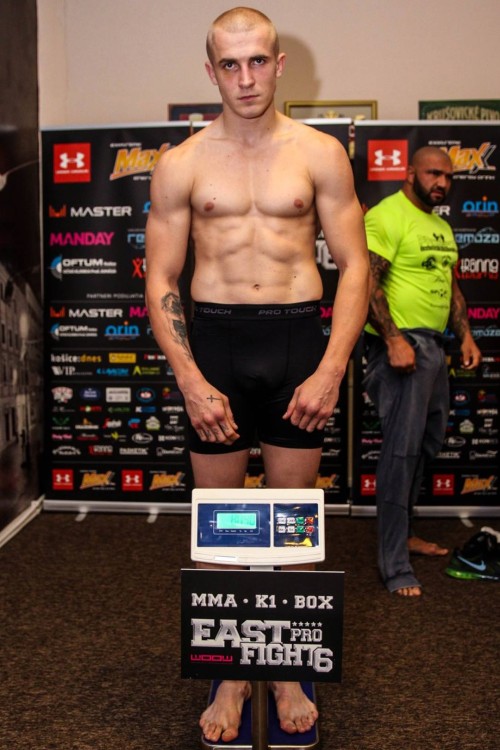 Porn slovak-boys:  Shirtless Slovak fighter Mário photos