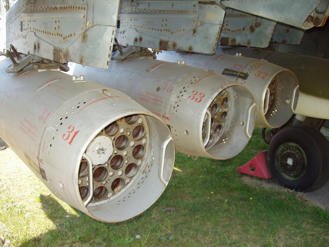 rocketumbl:  Su-25K