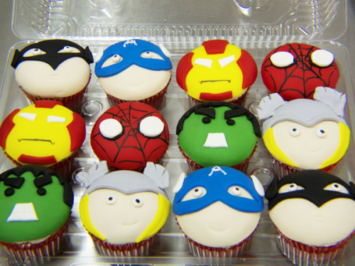 Super Hero Comic Cupcakes