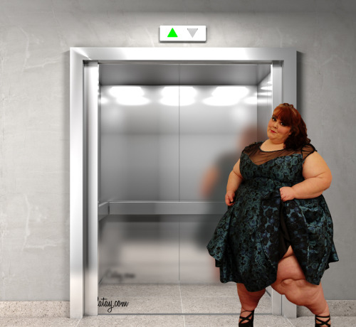 luvbiggerbellies: catay:  Week #738 – “Wanna go up in the elevator and push all of MY bu