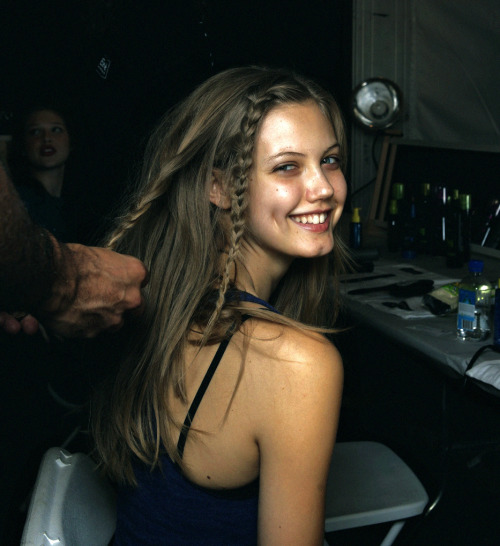 furples:  Lindsey @ Charlotte Ronson Spring 2011 