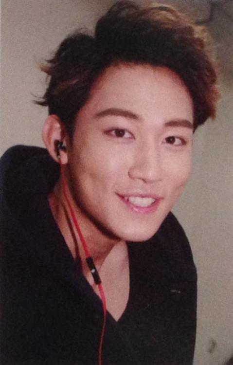 [PICS] AJ in the magazine &ldquo;UKISSme VOL. 4&quot; cr: @OnlyforUKISS