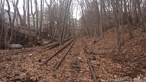 urbanaldarkness:  All the Abandon Rockaway Branch Line pictures all in one that I took today with @ahmazingviews. Urban decay everyone, its absolutely amazing!  This is the abandon rockaway line in Queens, New york city. Been abandon and in urban decay