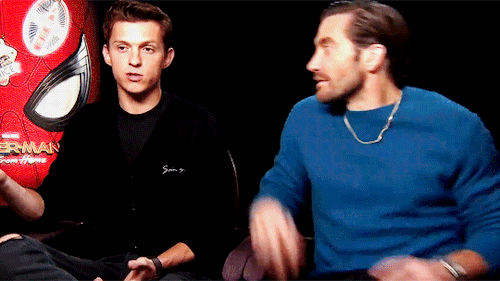 michaelsbjordans: Jake Gyllenhaal giving Tom Holland a heart attack